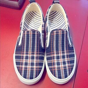 Taos Rubber Soul Blue and Orange Slip-On Sneakers